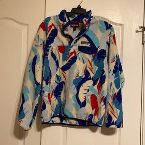 Patagonia pullover size M